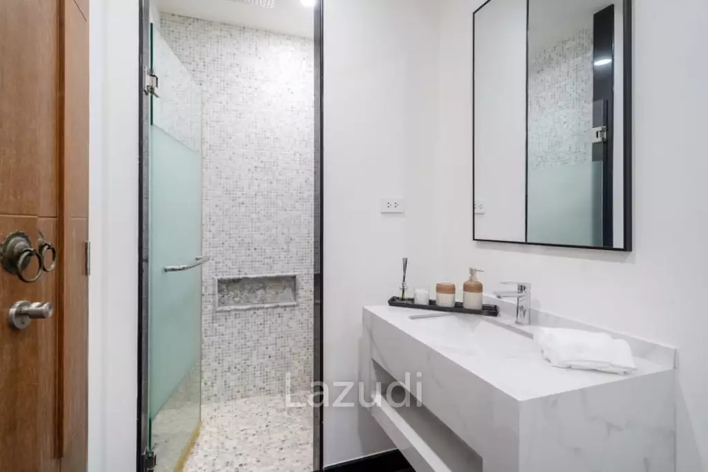 Beautiful 3-bedroom pool villa for sale in Pasak