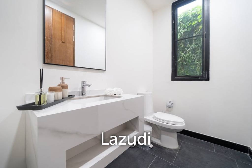 Beautiful 3-bedroom pool villa for sale in Pasak