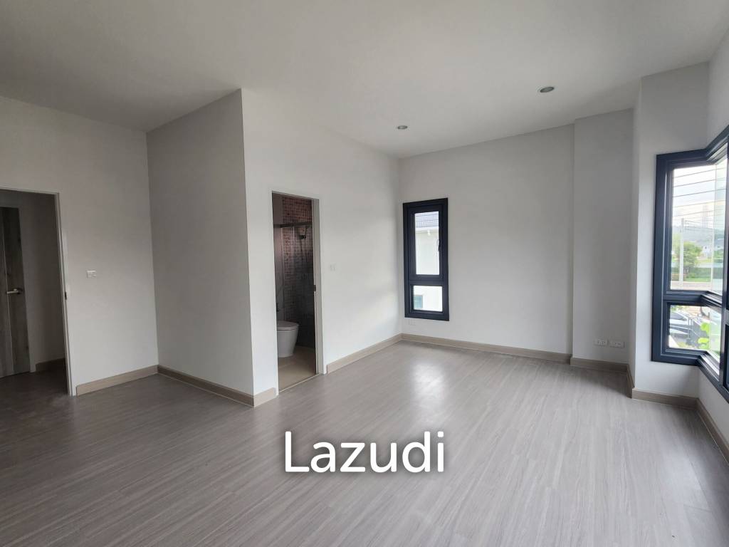 Family-Friendly Modern Home in Supalai Lake Ville Phuket