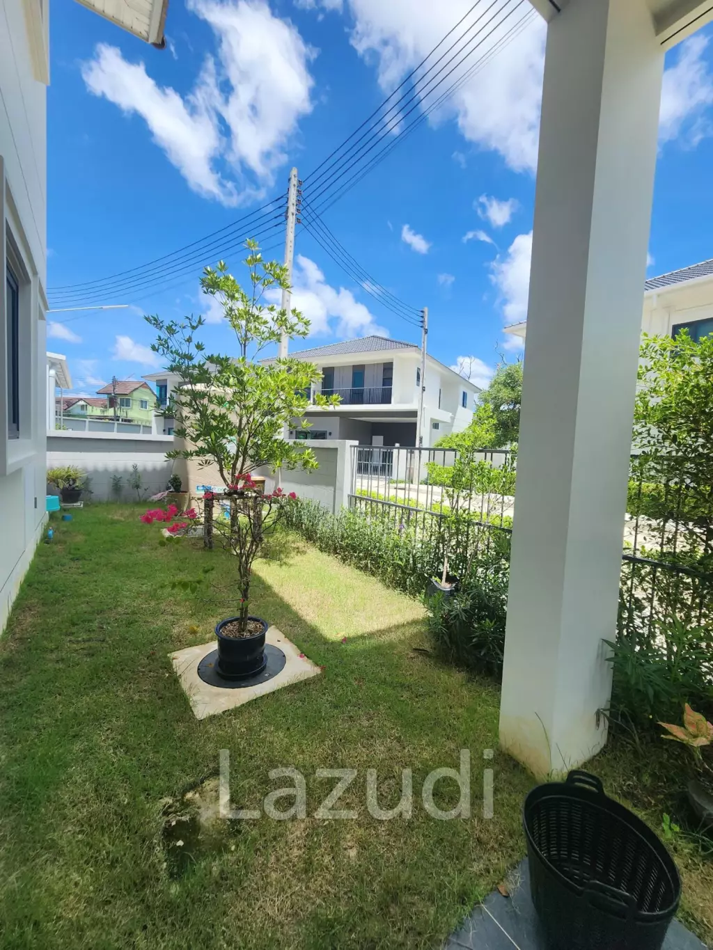 Family-Friendly Modern Home in Supalai Lake Ville Phuket