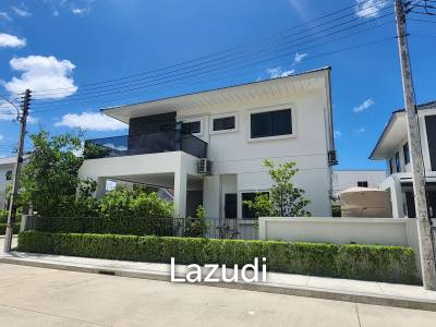 Family-Friendly Modern Home in Supalai Lake Ville Phuket