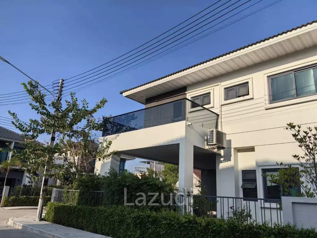 Family-Friendly Modern Home in Supalai Lake Ville Phuket