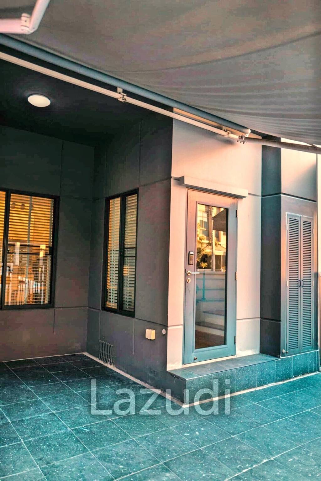 3 Bed 2 Bath 106 SQ.M Pleno Sukhumvit - Bangna
