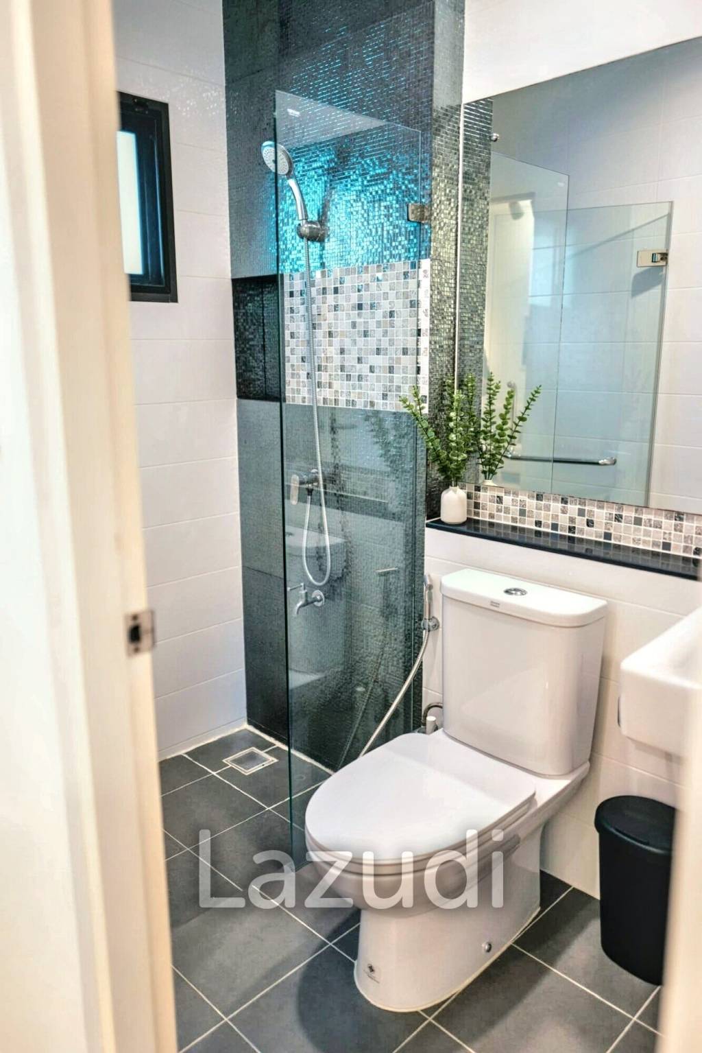 3 Bed 2 Bath 106 SQ.M Pleno Sukhumvit - Bangna