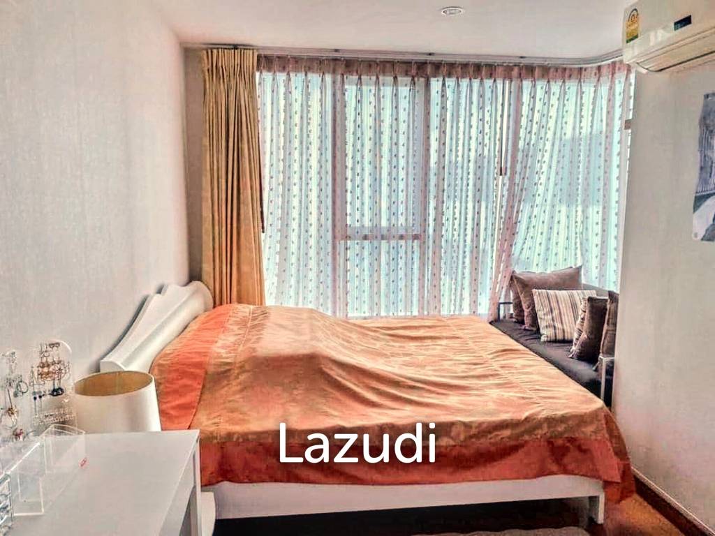2 Bed 1 Bath 61 SQ.M Sukhumvit Living Town