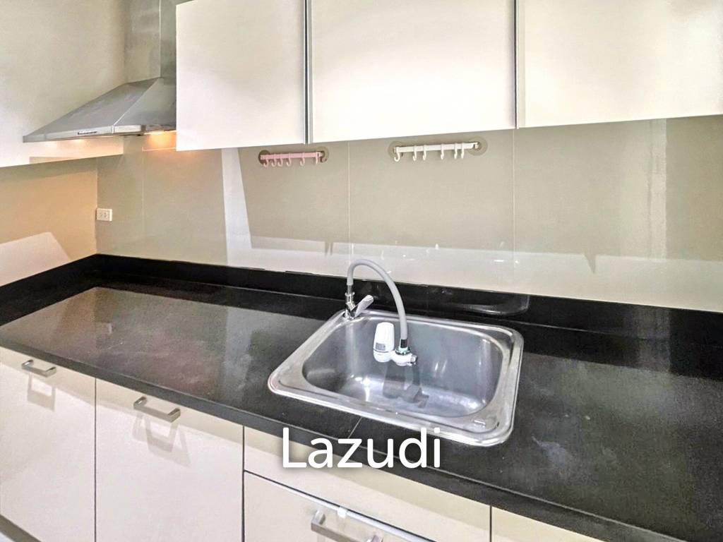 1 Bedroom 1 Bathroom 77 SQ.M Baan Rajprasong