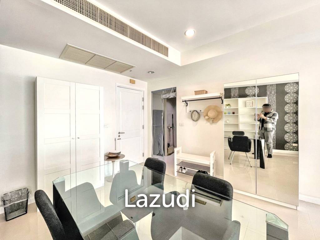 1 Bedroom 1 Bathroom 77 SQ.M Baan Rajprasong