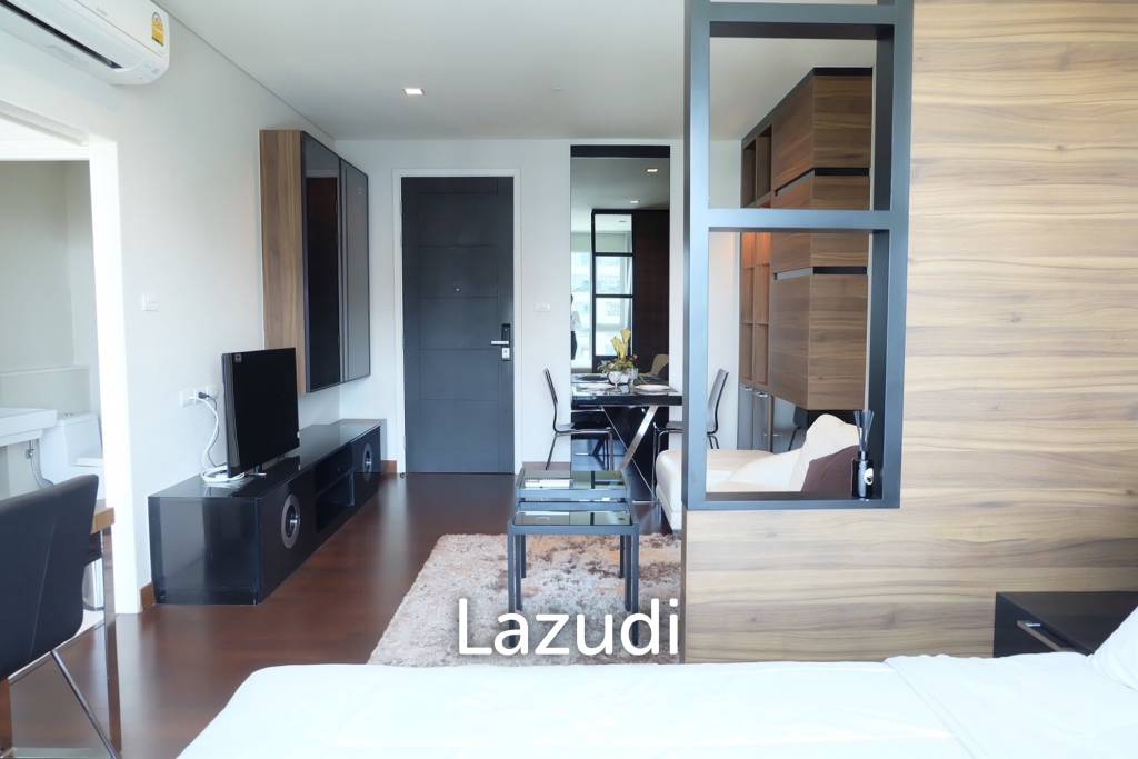 1 Bed 1 Bath 42 SQM. ASHTON Asoke - Rama 9