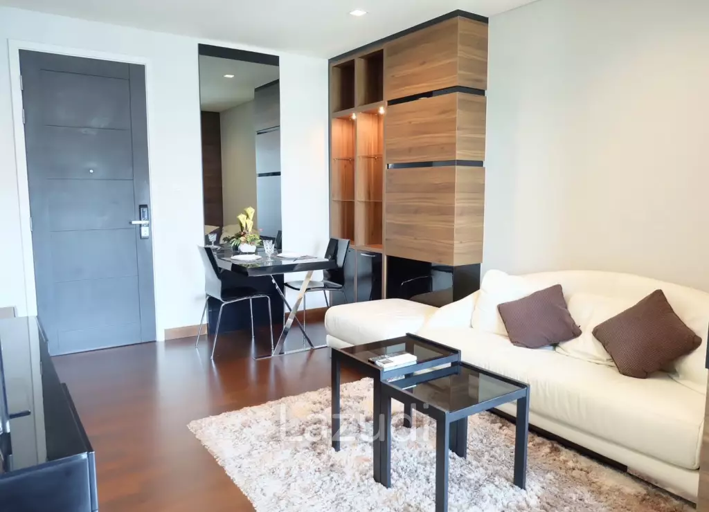 1 Bed 1 Bath 42 SQM. ASHTON Asoke - Rama 9