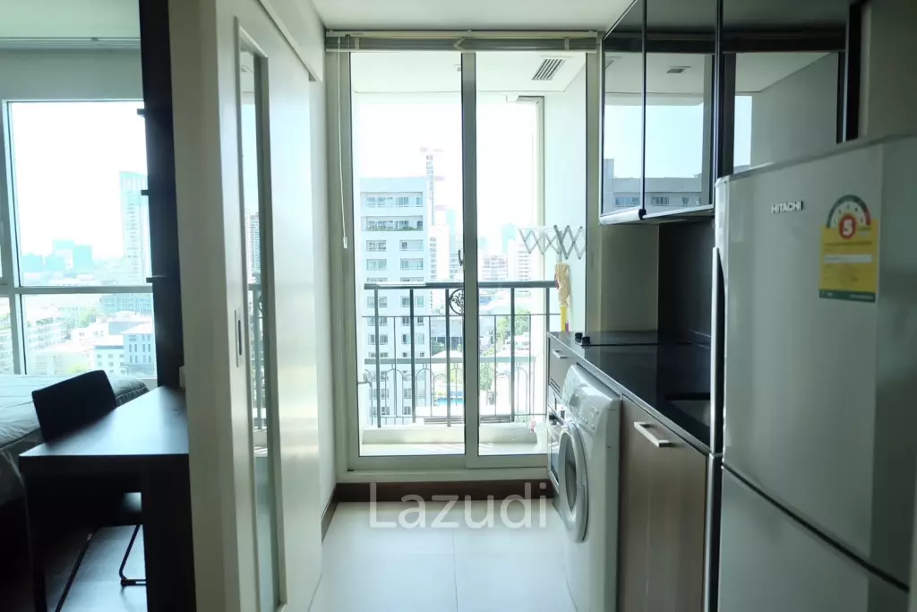 1 Bed 1 Bath 42 SQM. ASHTON Asoke - Rama 9
