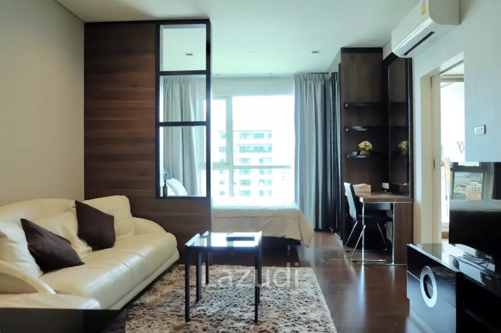 1 Bed 1 Bath 42 SQM. ASHTON Asoke - Rama 9