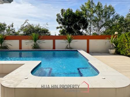2 Bedroom Villa with Private Pool in Wang Pong, Pran Buri