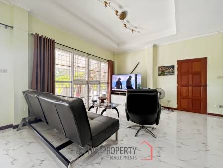2 Bedroom Villa with Private Pool in Wang Pong, Pran Buri
