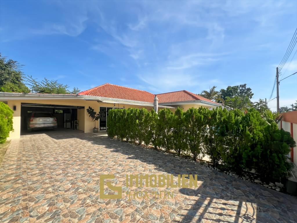 2 Bedroom Villa with Private Pool in Wang Pong, Pran Buri