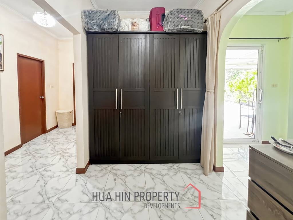 2 Bedroom Villa with Private Pool in Wang Pong, Pran Buri