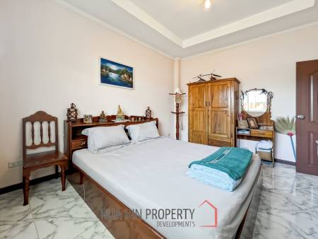 2 Bedroom Villa with Private Pool in Wang Pong, Pran Buri