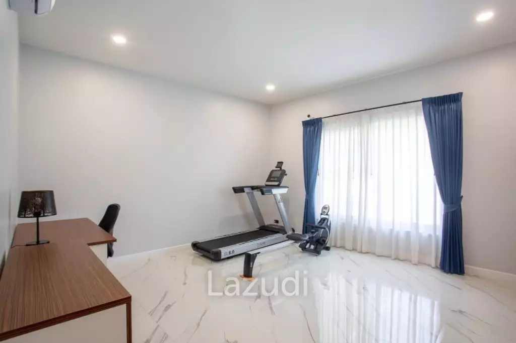 LUXURY VILLA NEAR PINEAPPLE GOLF COURSE : 3 bed stunning 360 mountain views