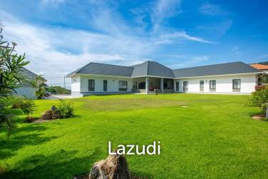 LUXURY VILLA NEAR PINEAPPLE GOLF COURSE : 3 bed stunning 360 mountain views