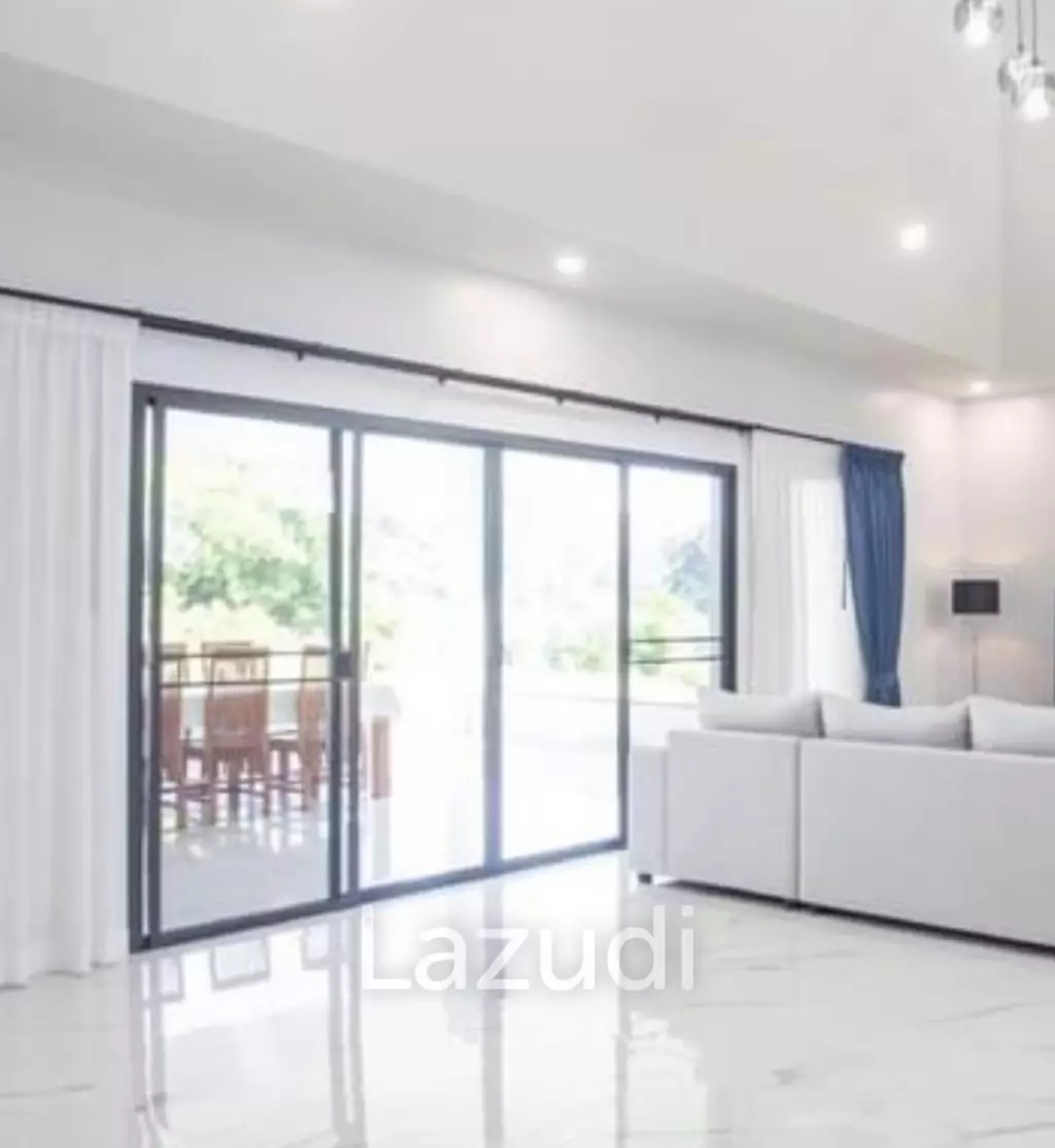 LUXURY VILLA NEAR PINEAPPLE GOLF COURSE : 3 bed stunning 360 mountain views