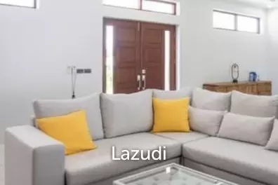 LUXURY VILLA NEAR PINEAPPLE GOLF COURSE : 3 bed stunning 360 mountain views