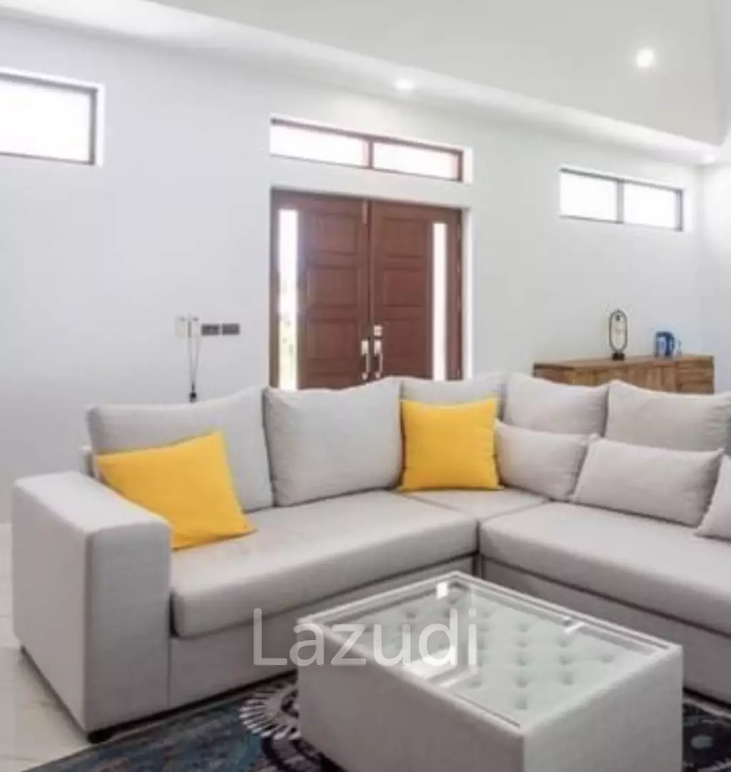 LUXURY VILLA NEAR PINEAPPLE GOLF COURSE : 3 bed stunning 360 mountain views