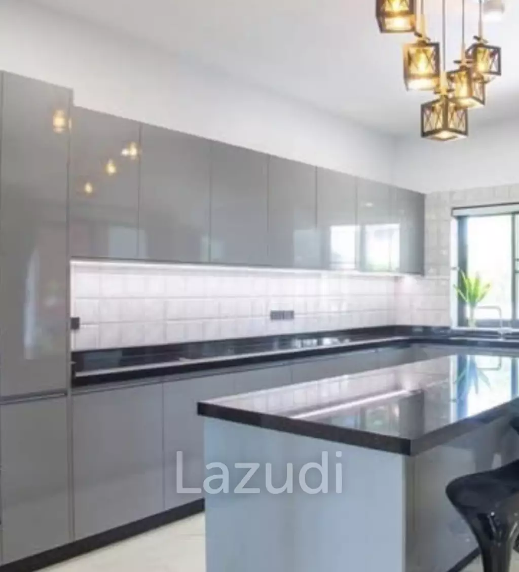 LUXURY VILLA NEAR PINEAPPLE GOLF COURSE : 3 bed stunning 360 mountain views