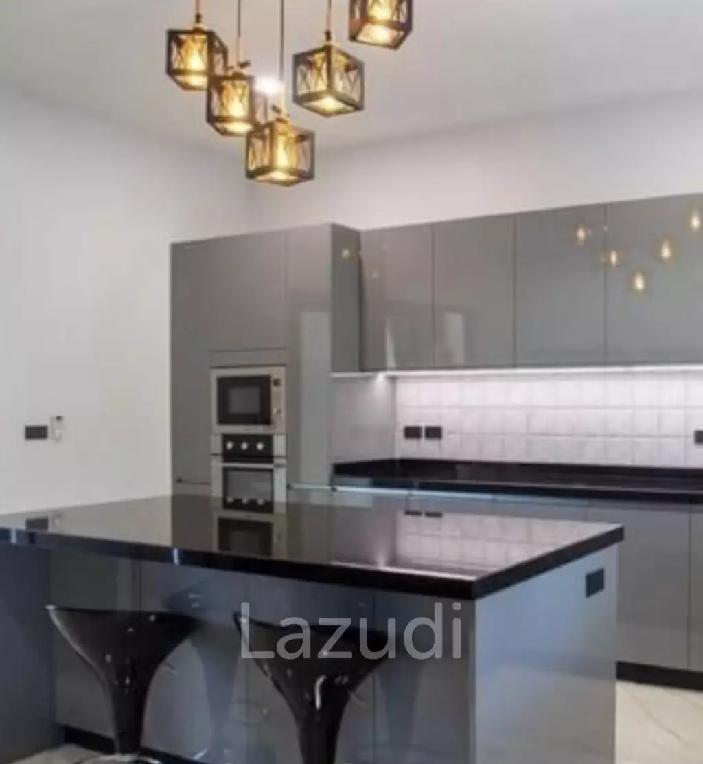 LUXURY VILLA NEAR PINEAPPLE GOLF COURSE : 3 bed stunning 360 mountain views