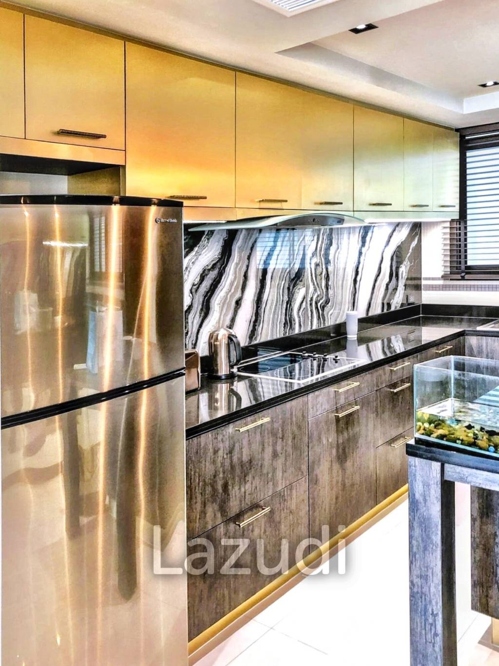 2 Beds 2 Baths  169  SQ.M The lanai Sathorn