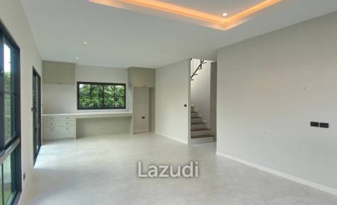 4 Bed 4 Bath 247 SQ.M SETTHASIRI Bangna KM.10