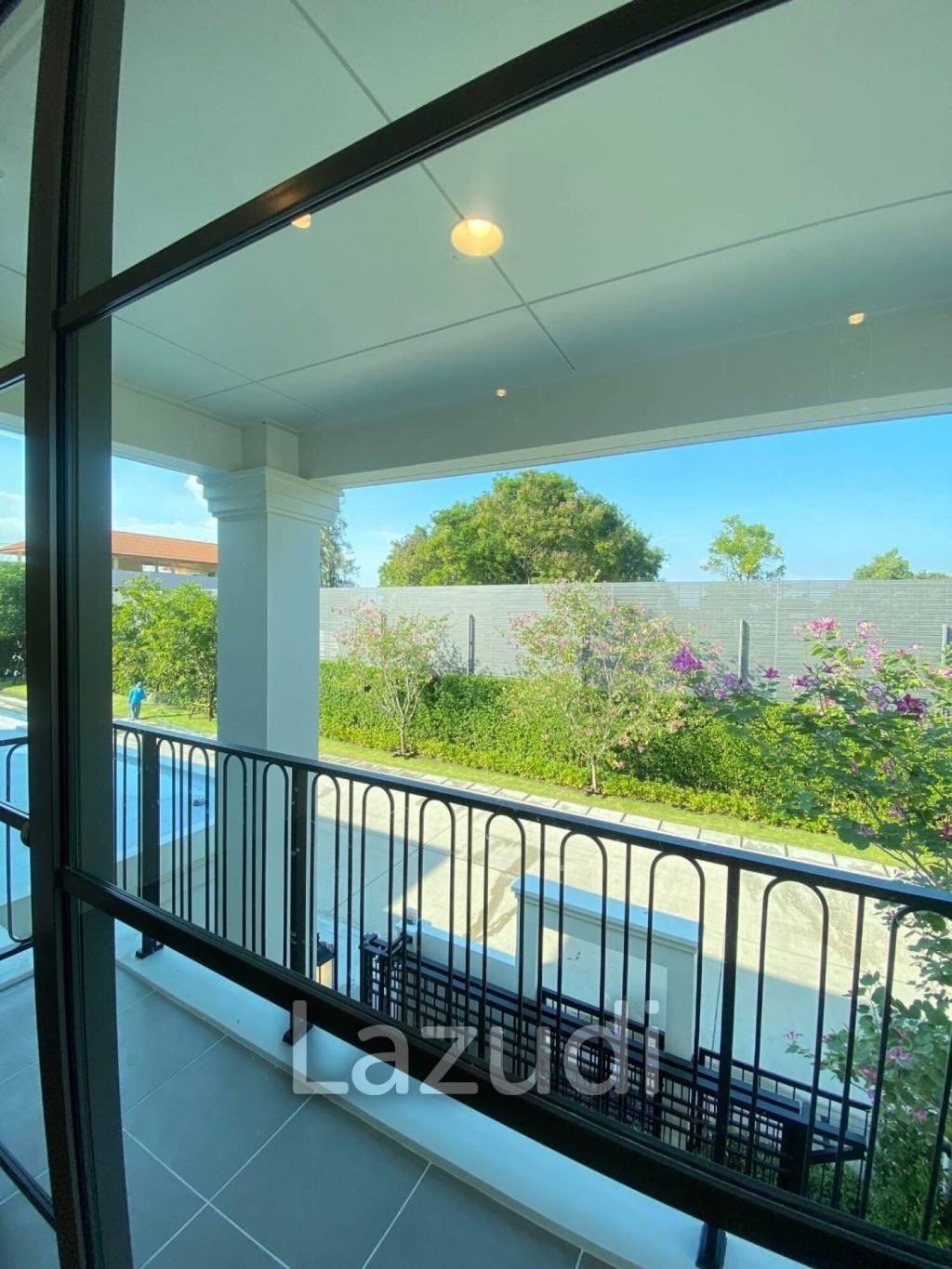 4 Bed 4 Bath 247 SQ.M SETTHASIRI Bangna KM.10