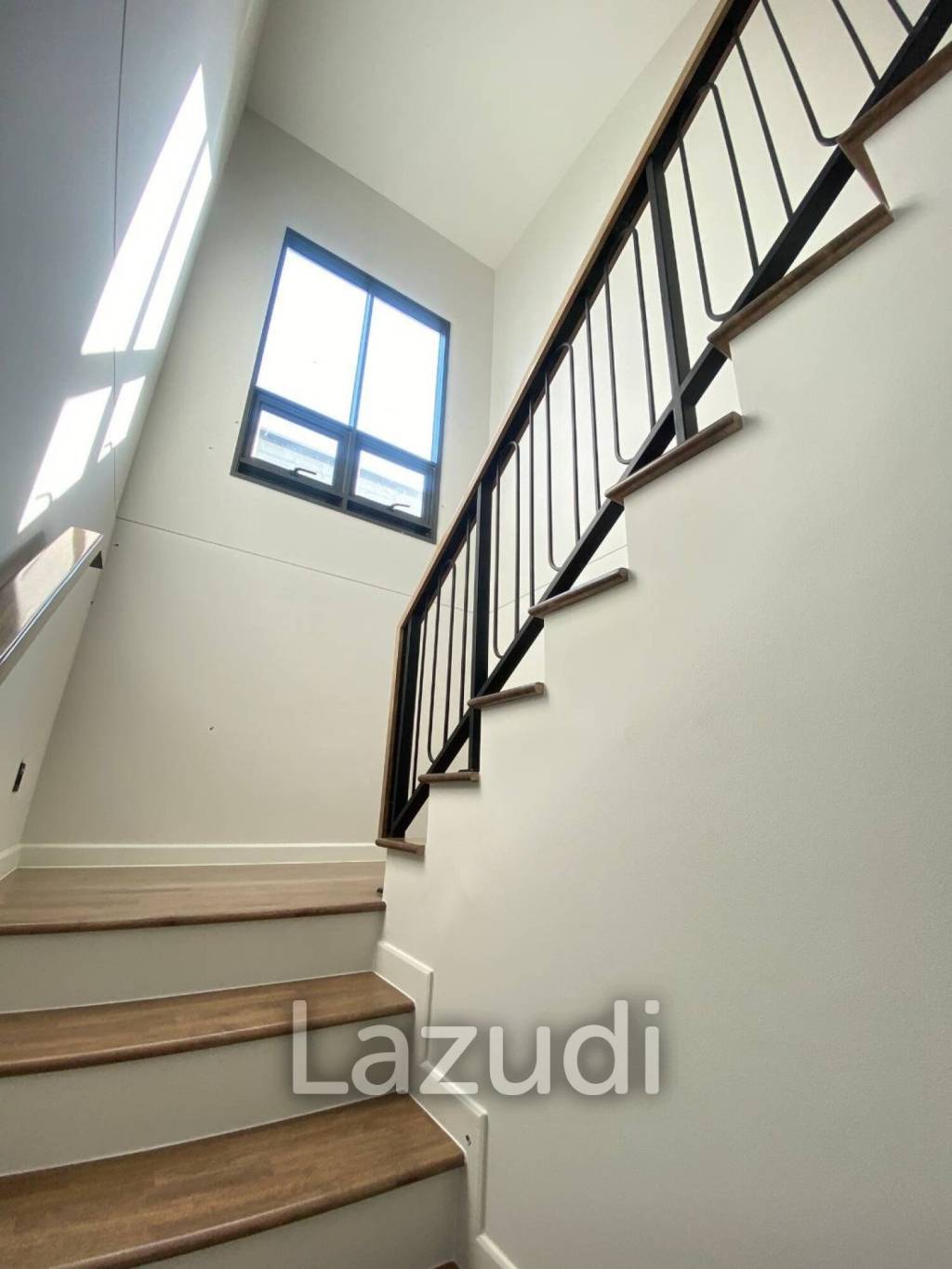 4 Bed 4 Bath 247 SQ.M SETTHASIRI Bangna KM.10