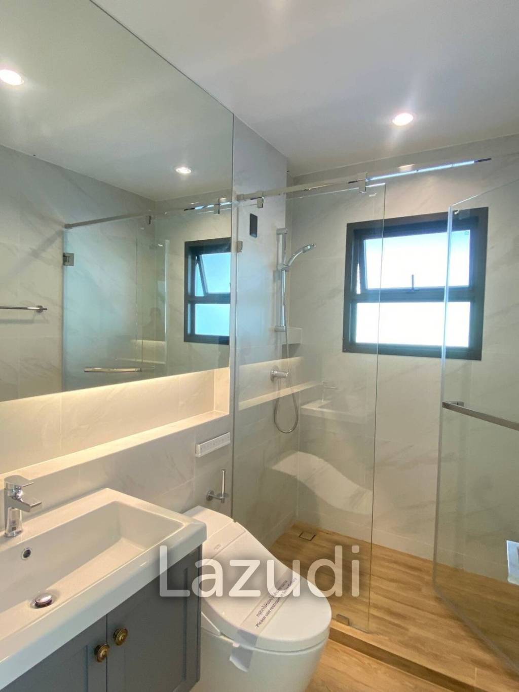 4 Bed 4 Bath 247 SQ.M SETTHASIRI Bangna KM.10