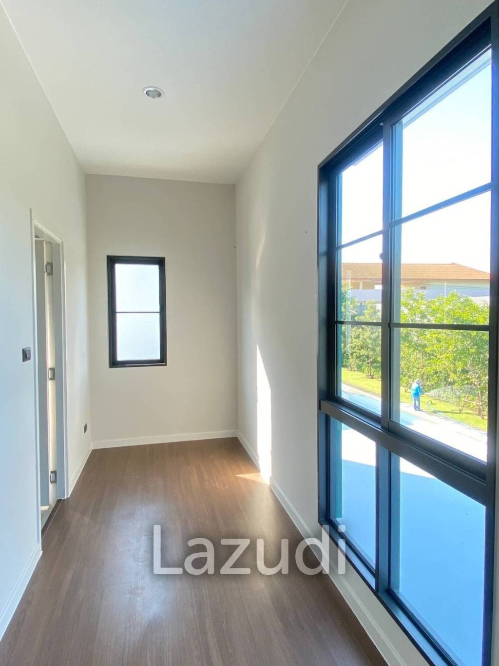 4 Bed 4 Bath 247 SQ.M SETTHASIRI Bangna KM.10
