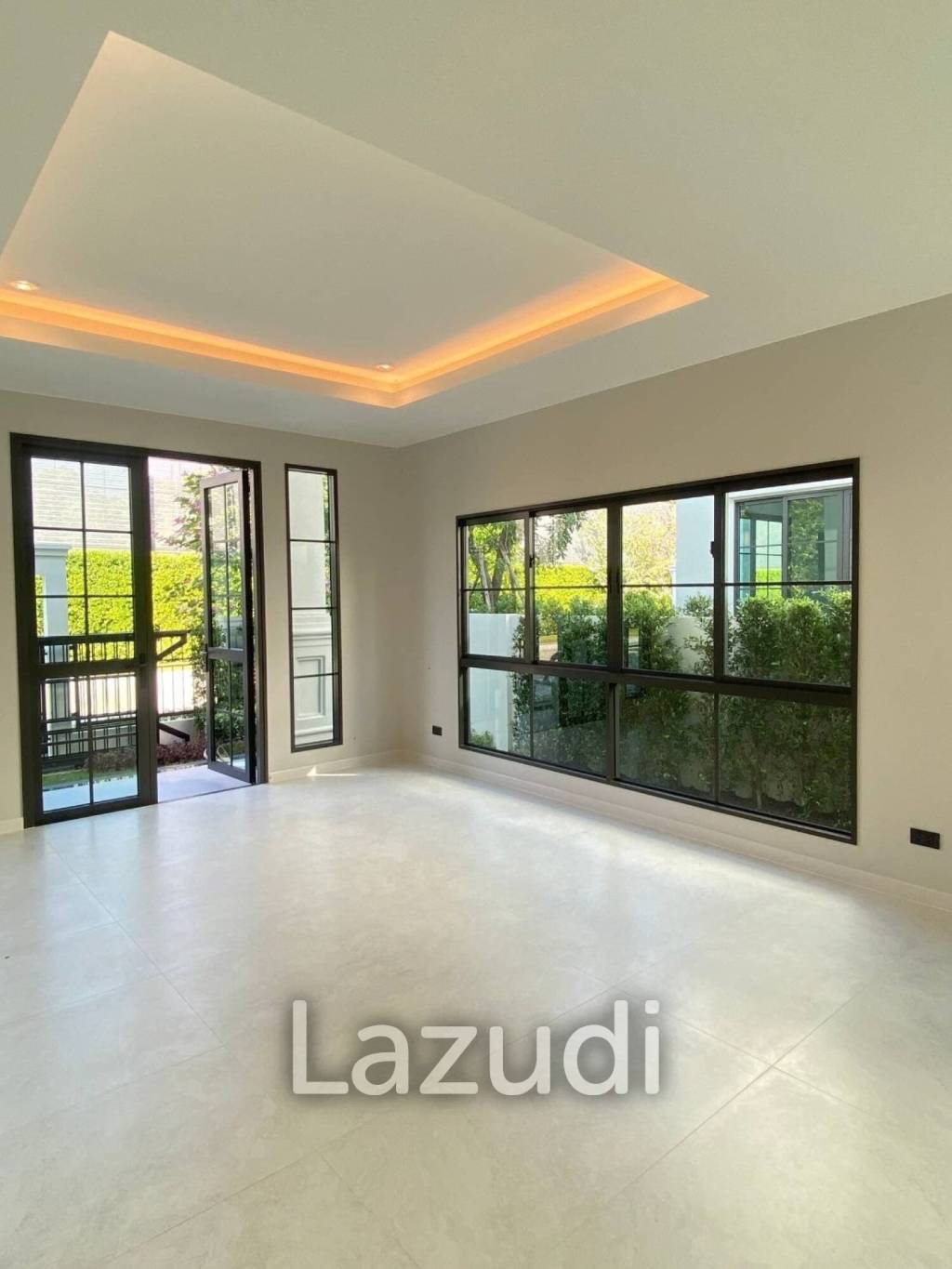 4 Bed 4 Bath 247 SQ.M SETTHASIRI Bangna KM.10