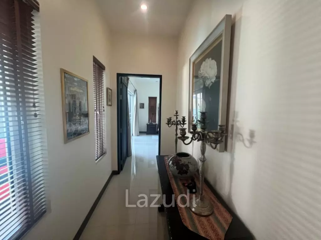 PALM VILLAS : 4 bed modern pool villa