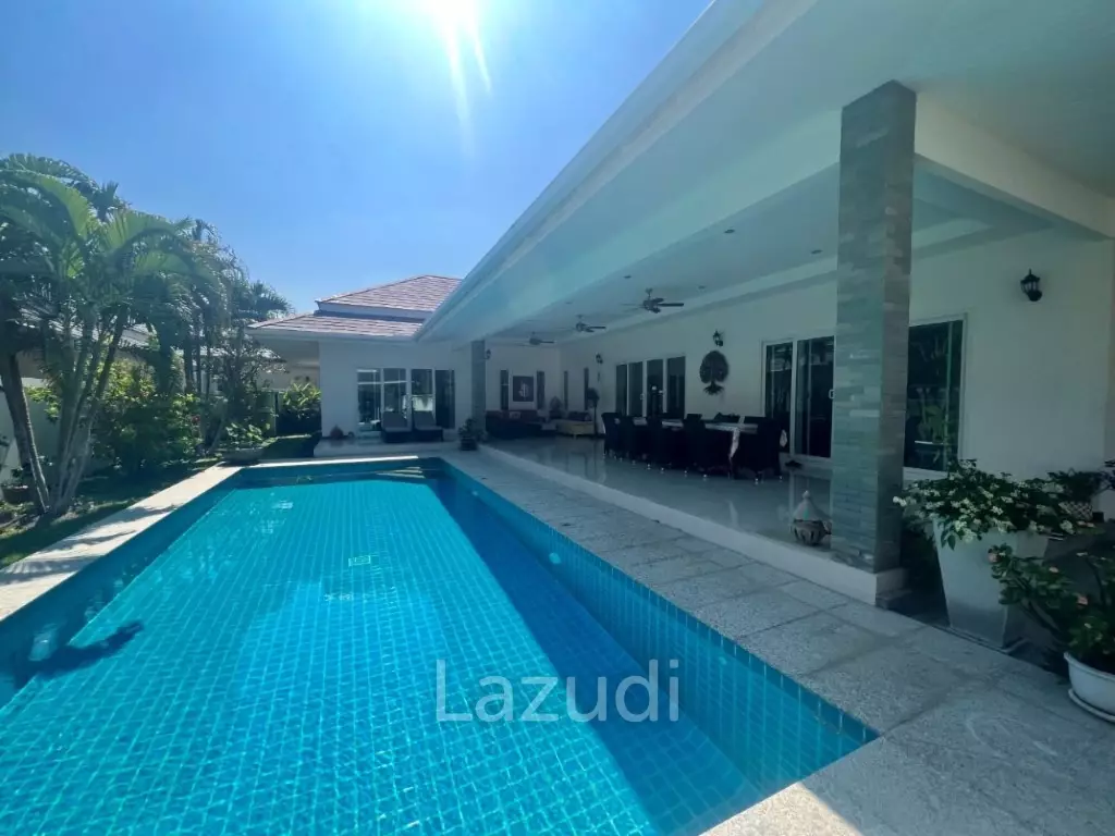 PALM VILLAS : 4 bed modern pool villa