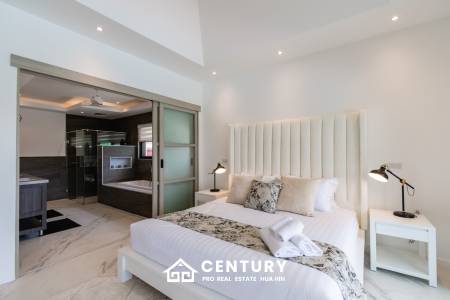 248 sqm modern pool villa in Thap Tai Hua Hin – Mali Lotus Executive