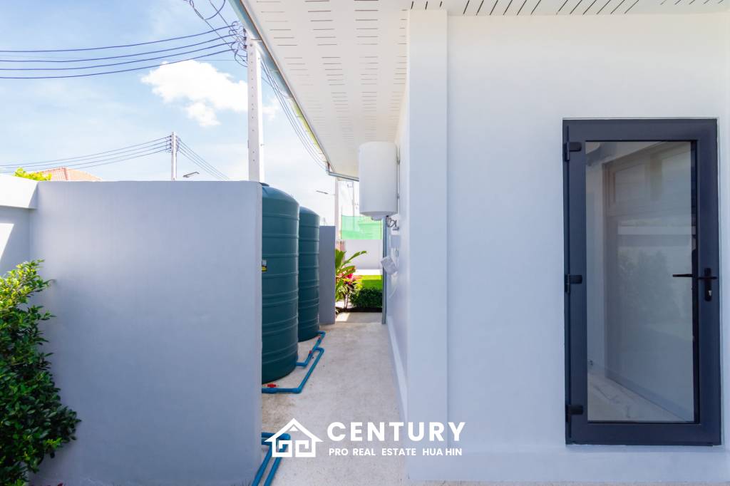 248 sqm modern pool villa in Thap Tai Hua Hin – Mali Lotus Executive