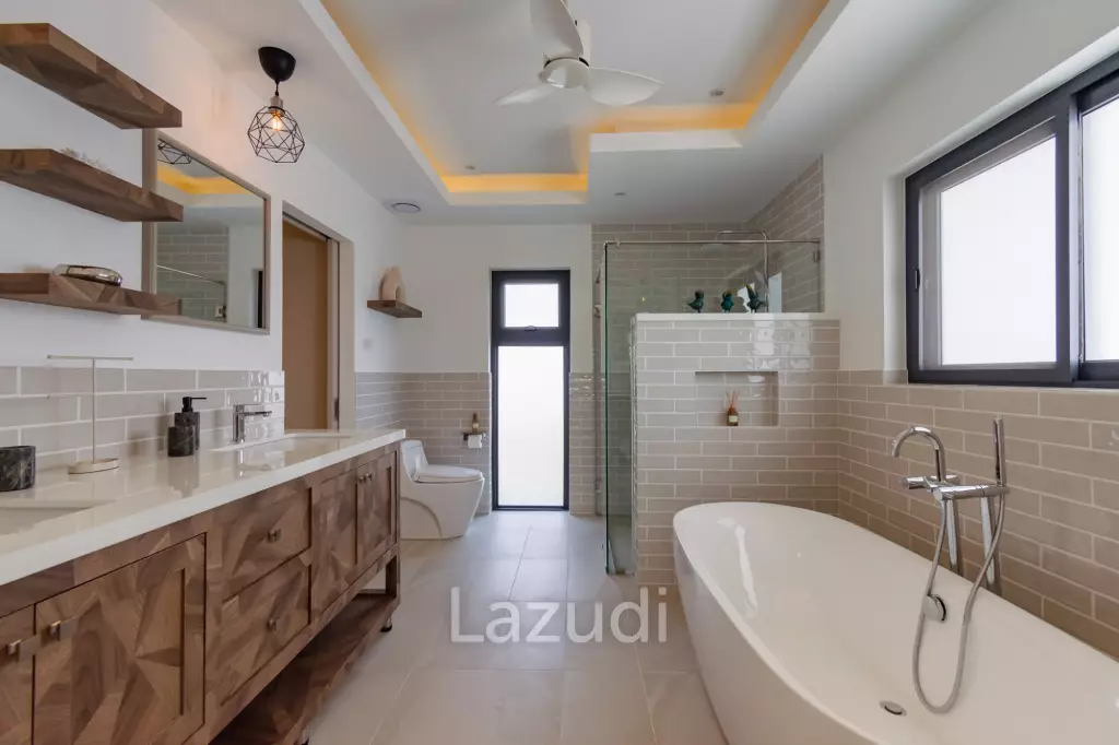 248 sqm modern pool villa in Thap Tai Hua Hin – Mali Lotus Executive