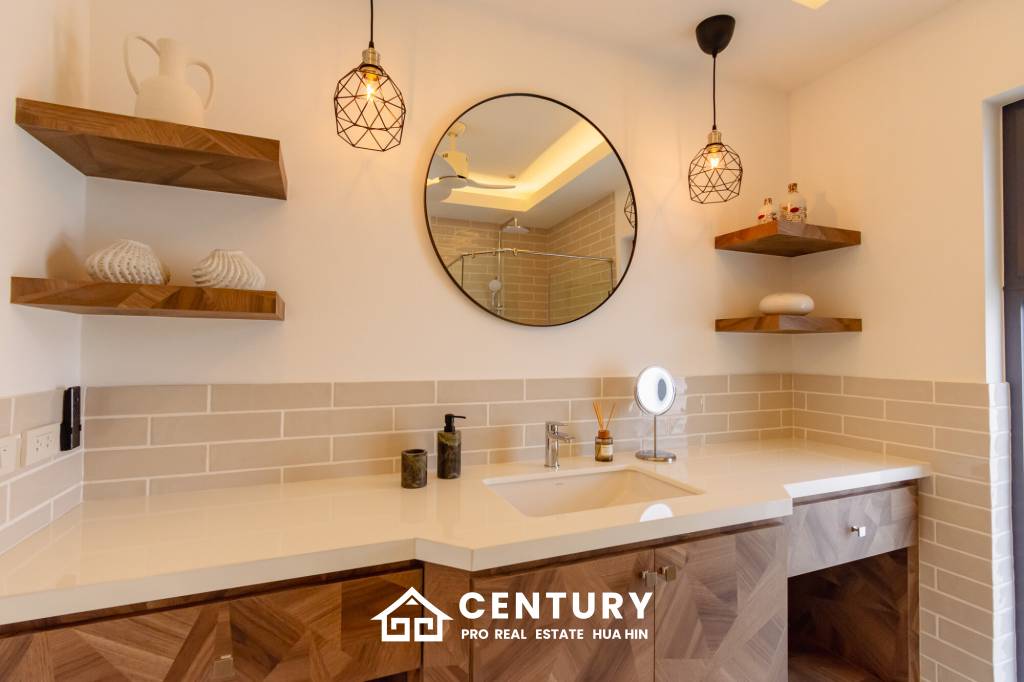 Modern pool villa in Mali Lotus Executive Hua Hin