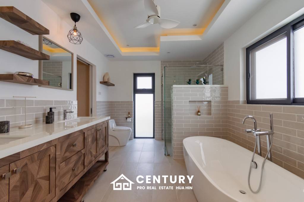 Modern pool villa in Mali Lotus Executive Hua Hin