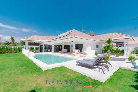 Modern pool villa in Mali Lotus Executive Hua Hin