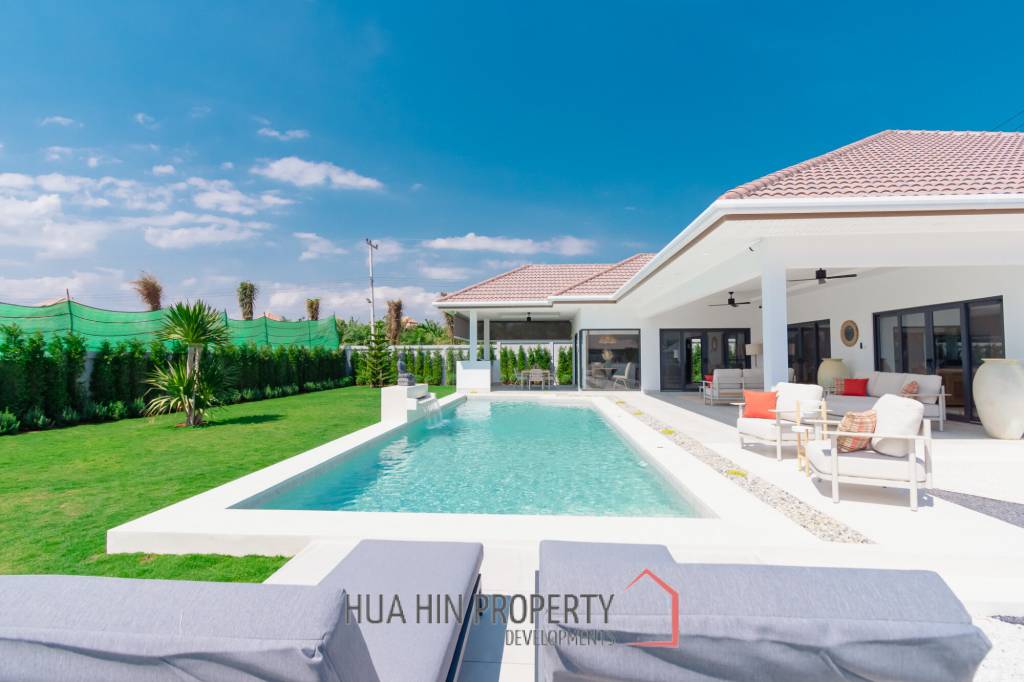 Modern pool villa in Mali Lotus Executive Hua Hin
