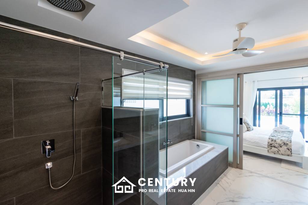 248 sqm pool villa in Mali Lotus Executive Hua Hin