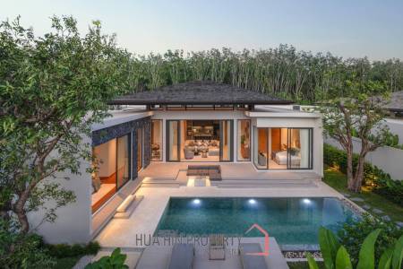 3 Bedroom-Luxury Villa with Pool in Botanica Hua Hin