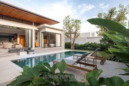 Hot Deal! 3 Bedroom-Luxury Villa with Pool in Botanica Hua Hin