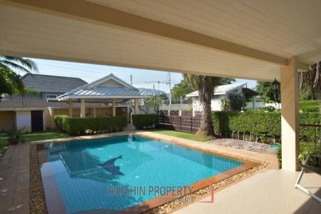 PLUMERIA VILLAGE HUA HIN  : 4 bed near town and beach