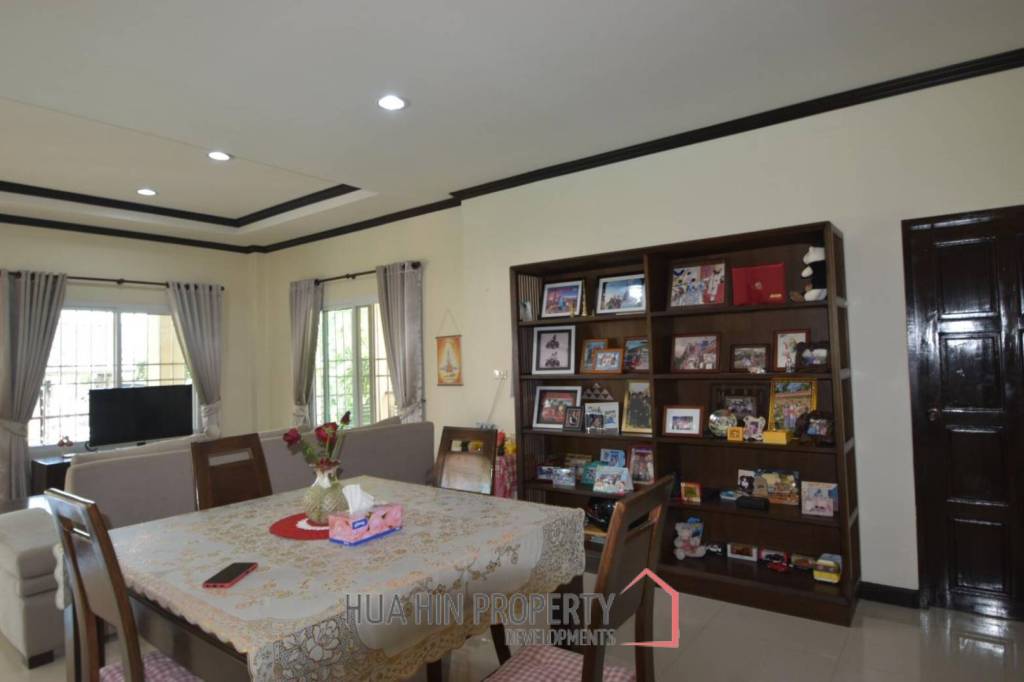 PLUMERIA VILLAGE HUA HIN  : 4 bed near town and beach