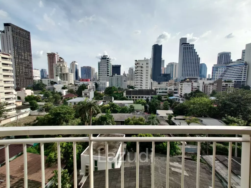1 Bed 1 Bath 58 SQ.M Baan Siri 31 Condominium