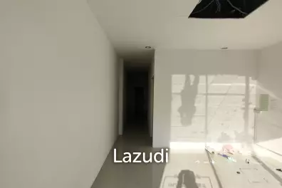 Shophouse for rent in town in town (4 units)